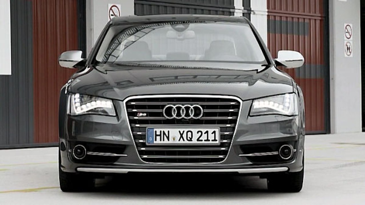 Audi S8