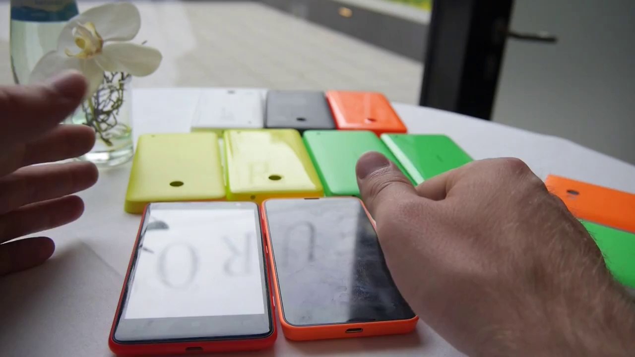 Nokia Lumia 625 vs. Lumia 630 Comparison