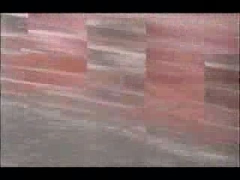 Irish Republican Media - RUC confrontati