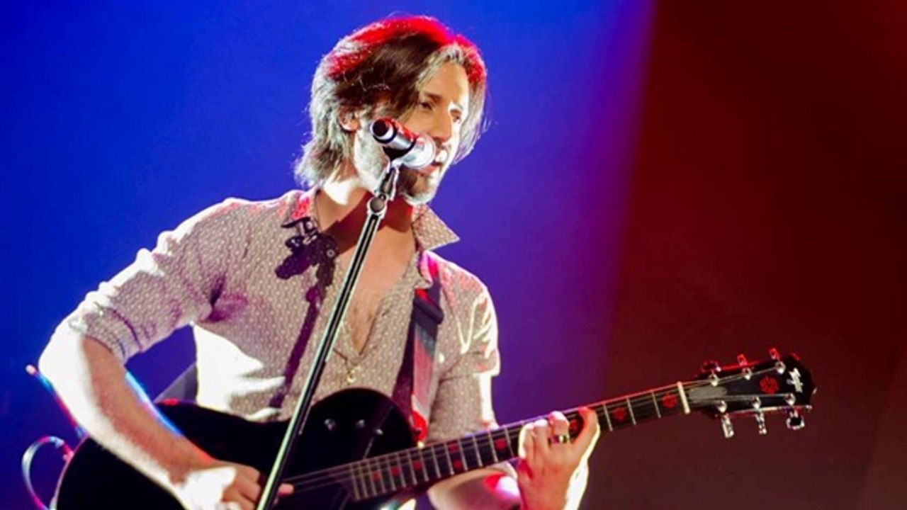 Meri Kahani (New Version ) By Atif Aslam Latest Song.