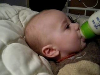 video de hugo qui mange decembre 2006