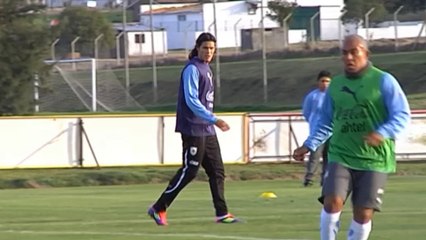 Brasil 2014 - Cavani: ''Todavía no es tiempo de pensar en el Mundial''