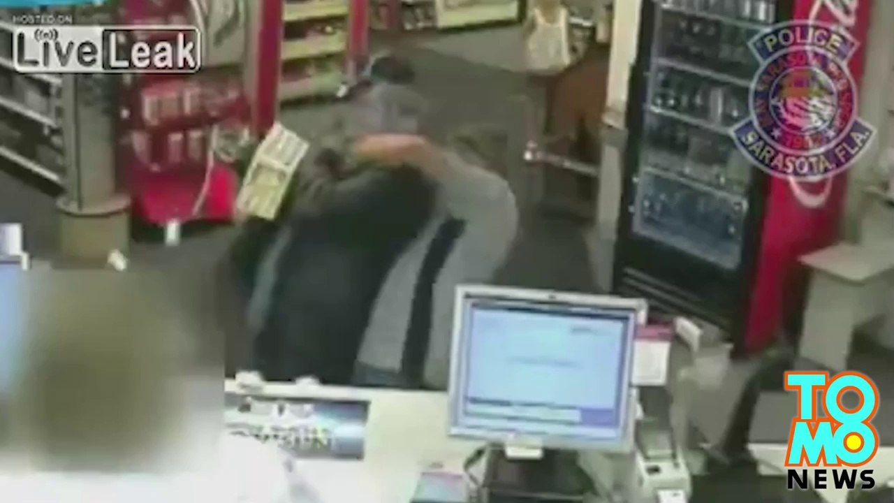 CCTV footage: Customer tackles old man in drug store robbery caught on camera