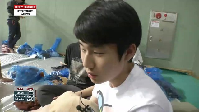 Sewol ferry passengers were told to stay put for an hour