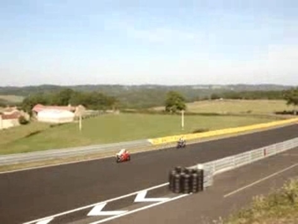 ducati mas du clos 2005