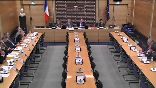 Table ronde réunissant des syndicats d’officiers de la police nationale - Mercredi 16 Avril 2014