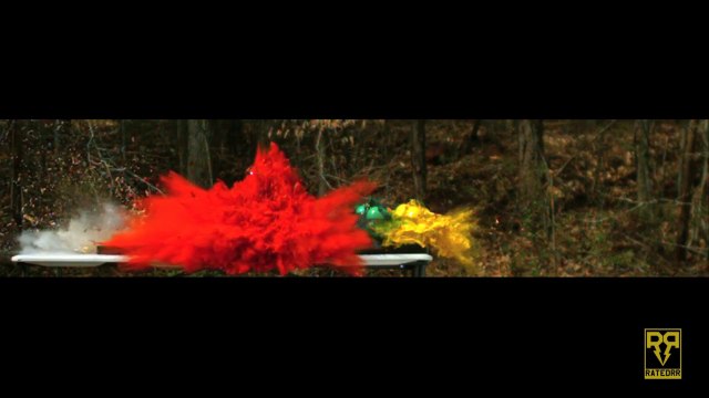 Tir au sniper sur des oeufs et lapins de pâques! Slow Motion!