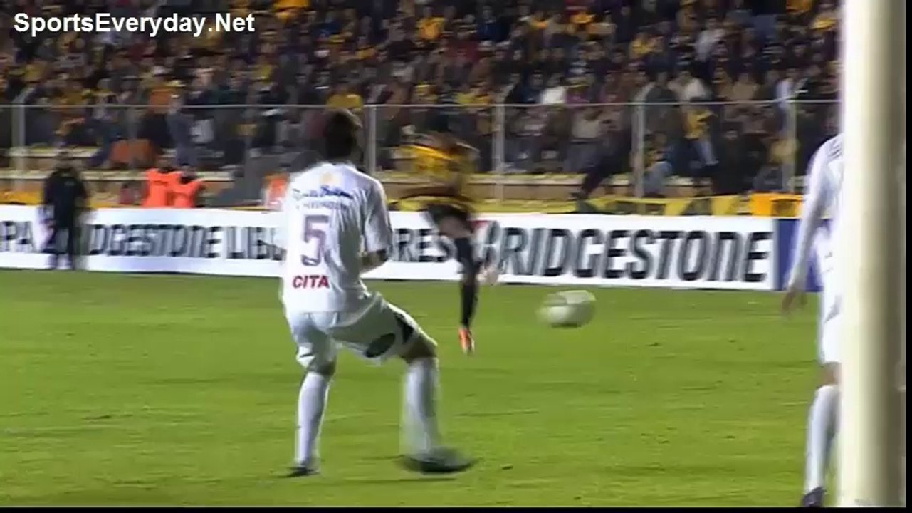 Copa Libertadores- The Strongest 2-0 Defensor Sporting 18 April 2014 Highlights