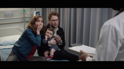 Seth Rogen and Rose Byrne in "Neighbors" Movie Clip ('That's Not a Balloon!')