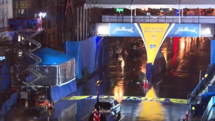 Un an après l'attentat, sécurité renforcée au marathon de Boston