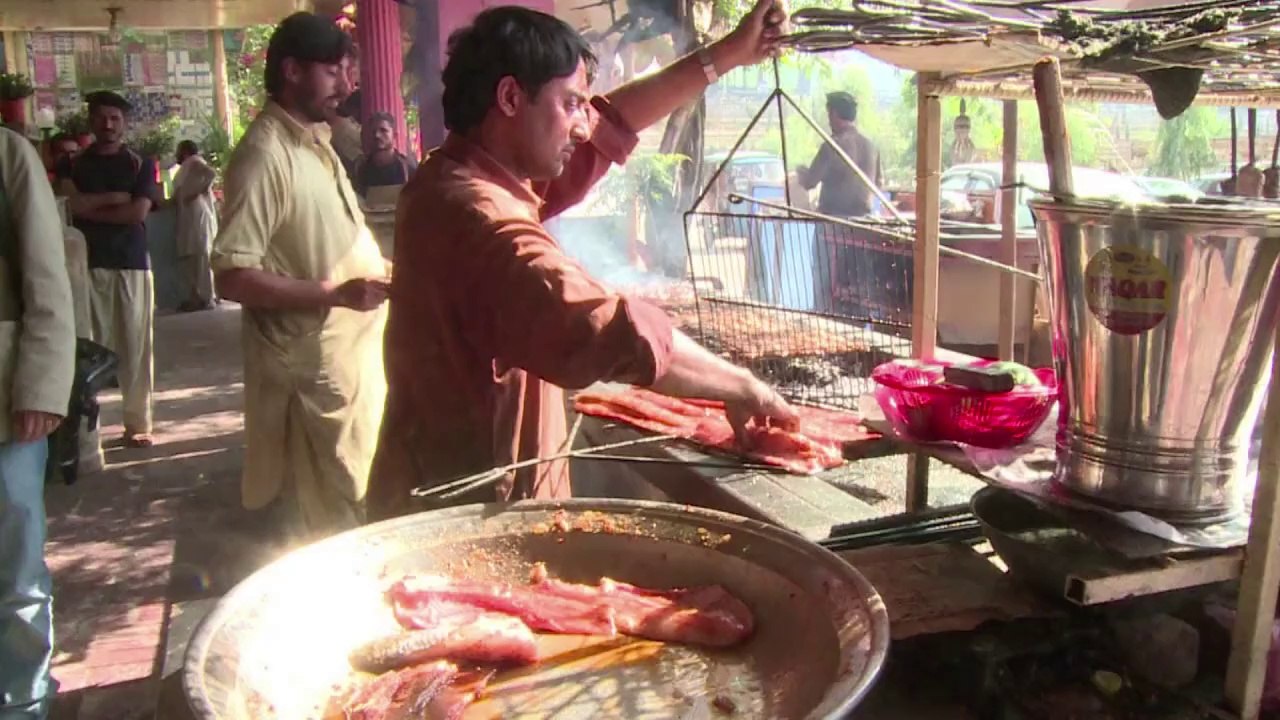 Wie kommt der Fisch nach Afghanistan?