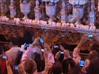 Semana Santa | Sevilla: Una 'Madrugá' plena de emoción y fervor