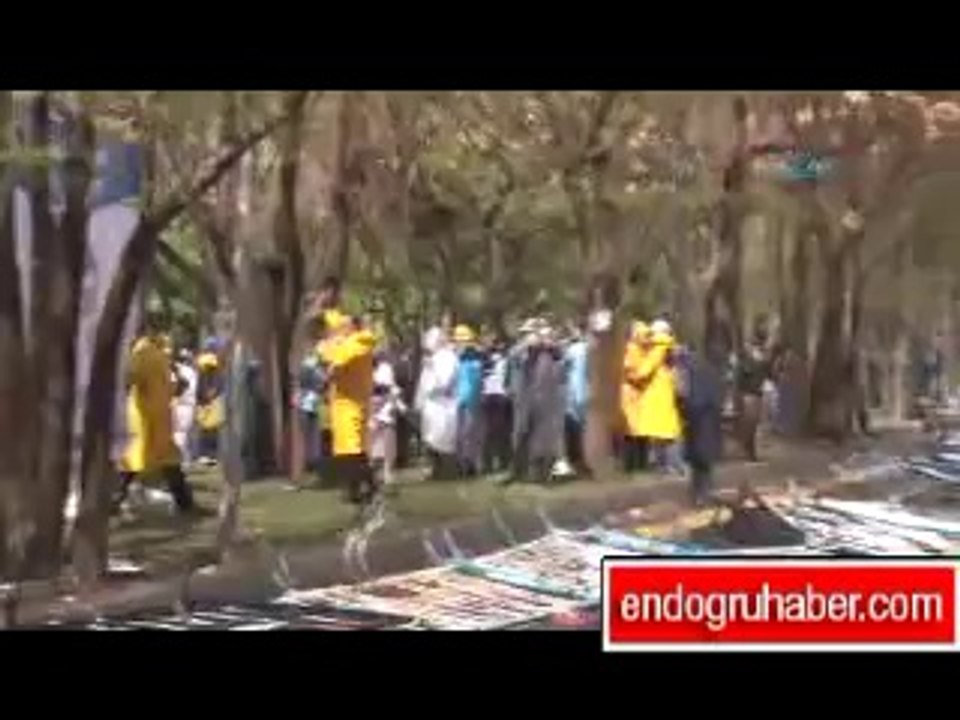 Özelleştirme İdaresi önünde müdahale!..