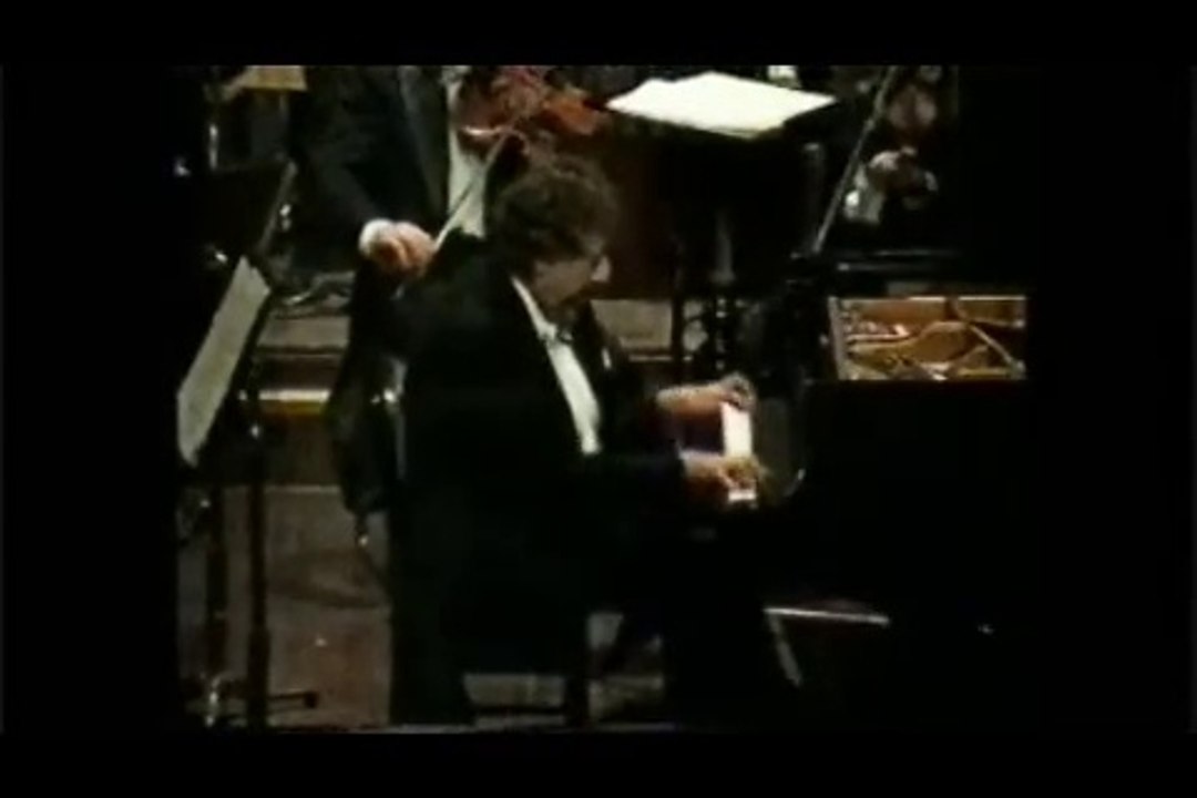 LAZAR BERMAN & SPPhO ALEXANDER DIMITRIEV dir. LISZT CONCERTO Nº2 LIVE AT COLON 1987 full