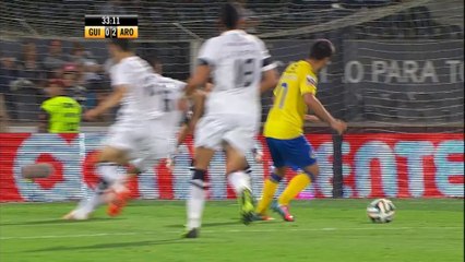 Roberto scores majestic solo chip