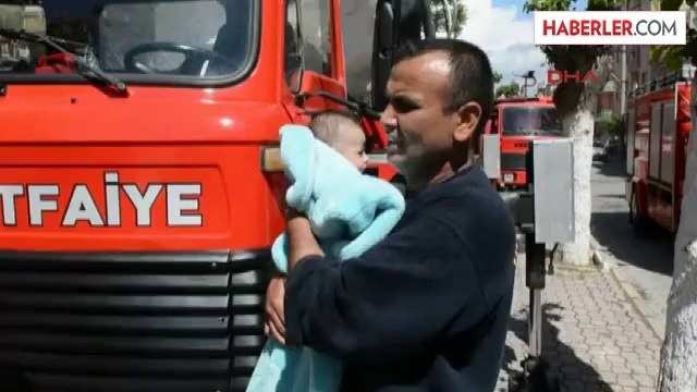 Turgutlu Yangında Mahsur Kalan 9 Kişiyi İtfaiye Kurtardı