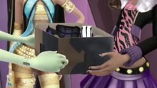 Monster High Why Do Ghouls Fall In Love?