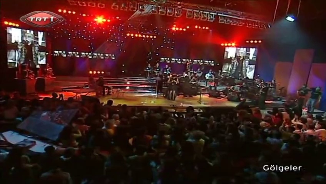 11 funda arar hasretinle yandı gönlüm 11.08.2006 gölgeler