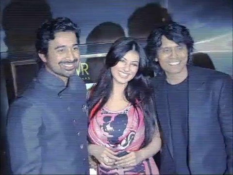 Bollywood Cute & Sweet Smile Babe Ayesha Takia With Ranvijay Singh & Nagesh Kukunoor at Bollywood Movie Mod Hindi movie premiere at PVR
