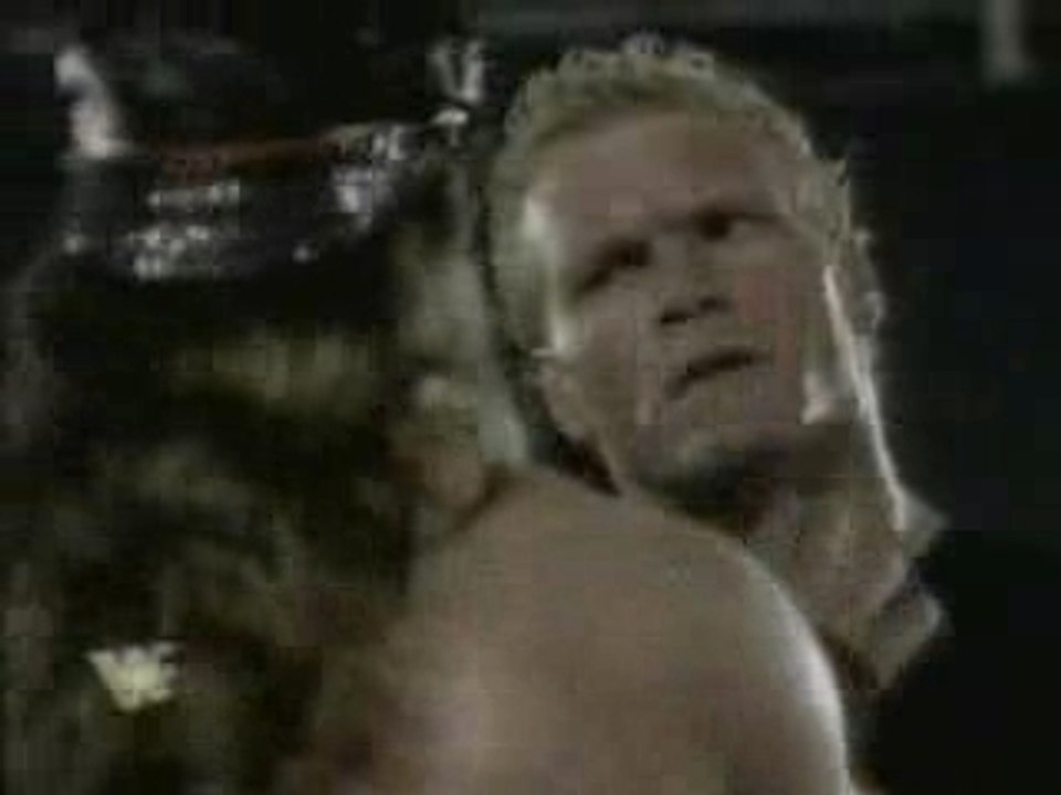 Sid turns on HBK (Raw 1995)