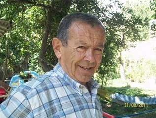 Azmi YILMAZ- Geçti sevdalarla ömrüm