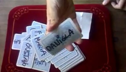 Truco de magia: El nombre de la carta.