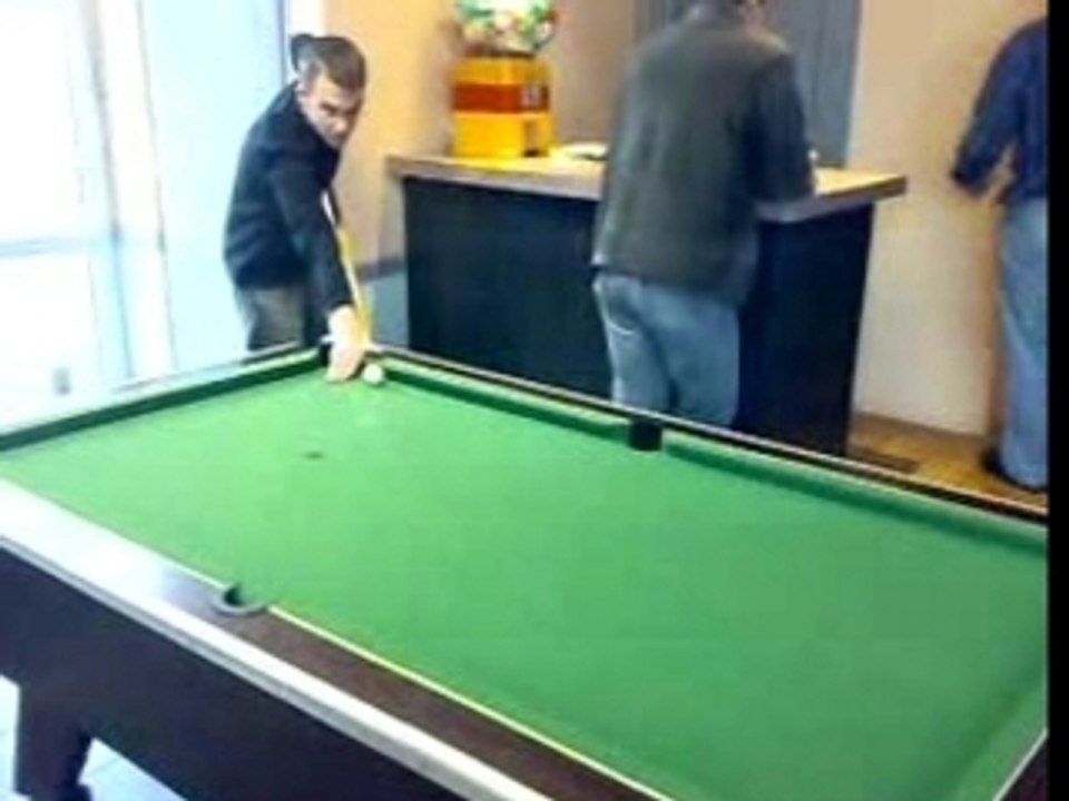 Pros du billard blanche