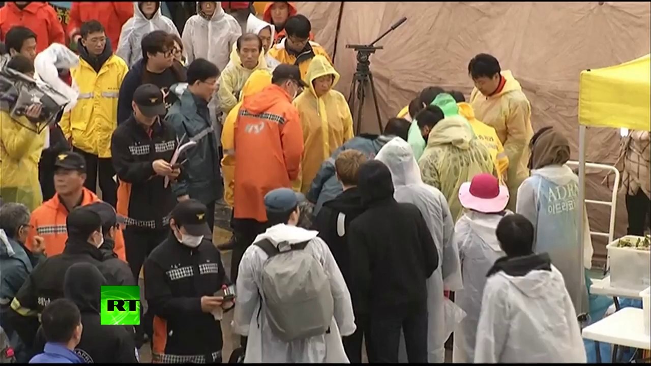 Horror, fury, tears as S. Korean ferry Sewol sinks beneath surface