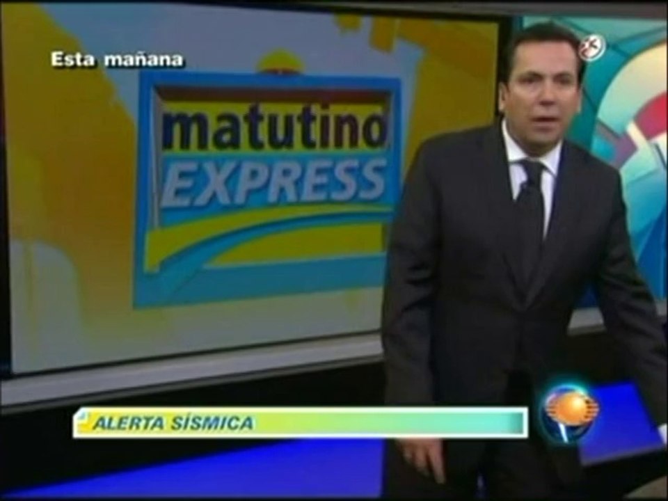 Intente no reírse Vea al conductor de un programa en Televisa como trasmitió terremoto México en vivo