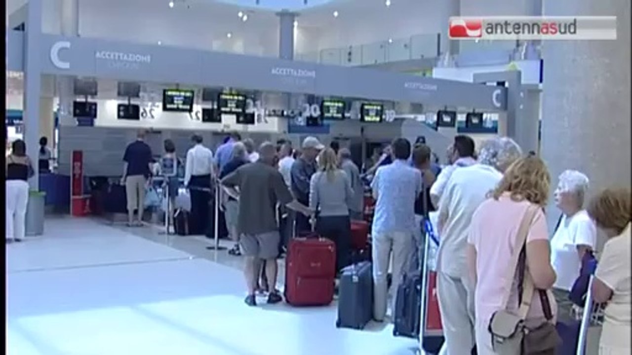 TG 18.04.14 Da Bari nuovi voli per Amsterdam