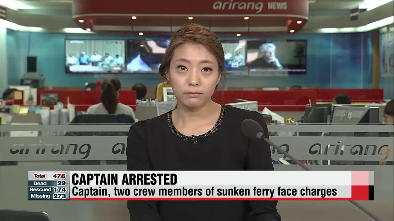 Captain, two crew members arrested over sunken Korean ferry (2)