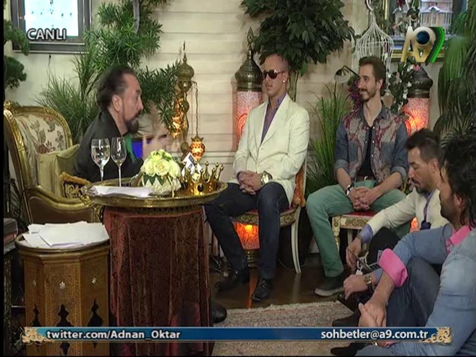 Adnan OKTAR,Bülent ARINÇ'a Kafa Tuttu.Yetiyorsa G... Bana Kabadayılık Yap