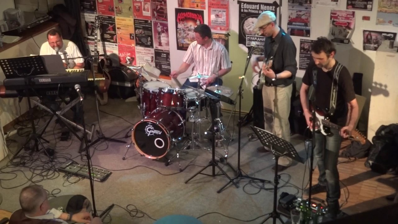 Groovitation Theory à la Mezzanine - "As" (Stevie Wonder)