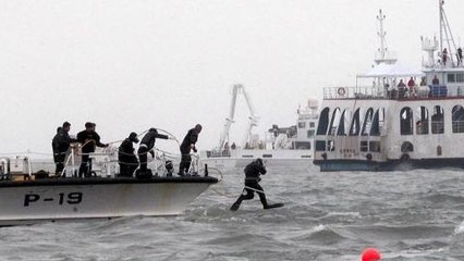 S Korea ship tilts to one side underwater