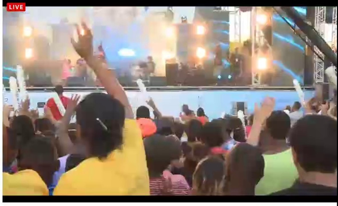 "tvdailha.com" Cantora Beatriz - Louvorzao 2014