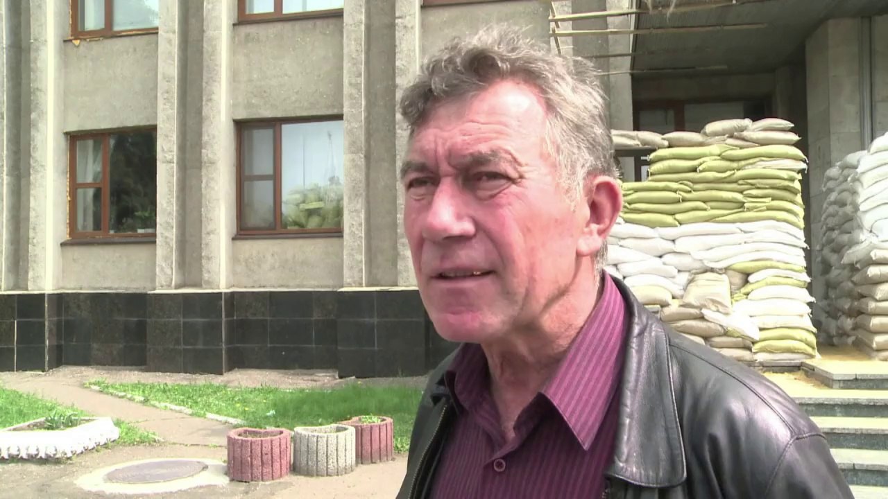 Ukrainians in the East protest against joining Russia