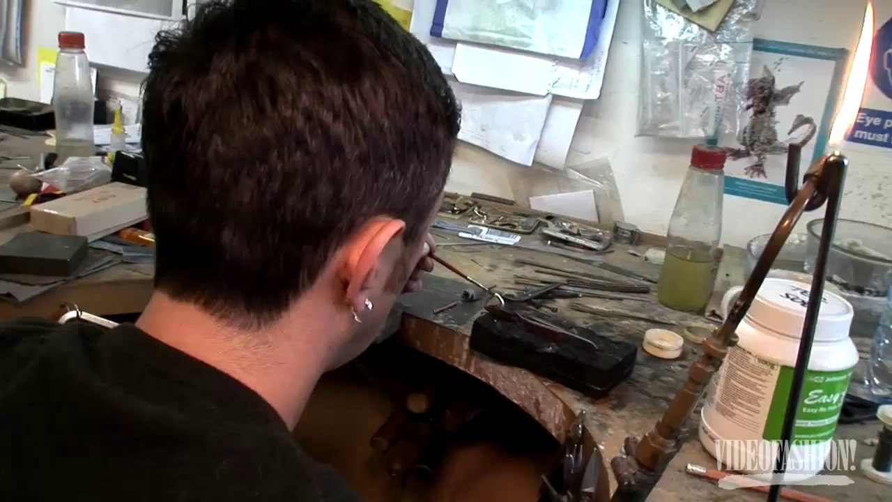 From the Vault 2008: Shaun Leane Jewelry - Videofashion