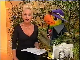 * LOURO JOSÉ dança RaP na Globo ki, ki, ki