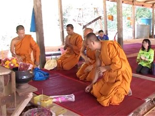 กองทัพธรรม สงกรานต์ 2553 3/4