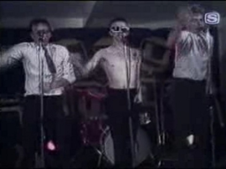 Toy Dolls - Nellie The Elephant