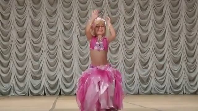 Çok Tatlı Bir Oryantel - Radyo Arabesk TÜRK