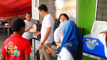 Daniyar Kessikbayev @ Kickbox Program at ASH - Snacks!