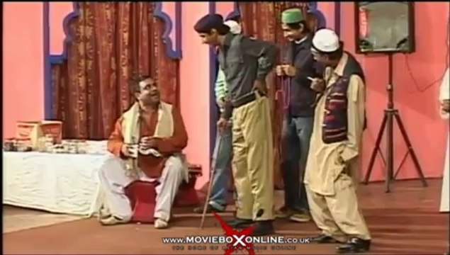 CHALAAK AASHIQ - 2014 BRAND NEW PAKISTANI COMEDY PUNJABI STAGE SHOW PART 2
