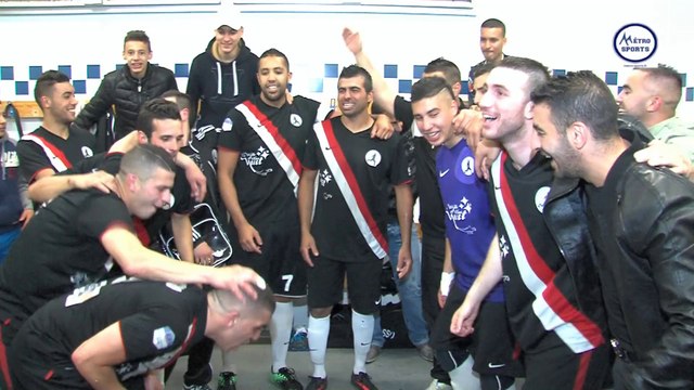 Dans les vestiaires du FC Echirolles Picasso après sa montée en L1 de futsal