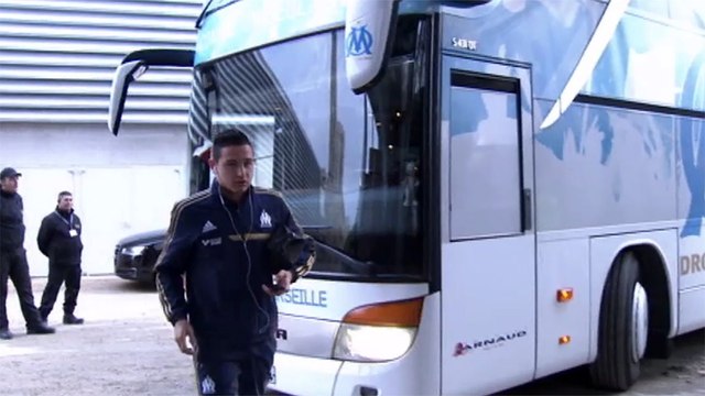 OM-Lille : l'arrivée des Olympiens au Vélodrome