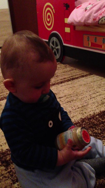 20140415 - Yunus emeklemeye basladi