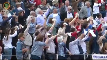 FINAL_ALFARERO_DE_PLATA-HD para dispositivos Apple (calidad máxima)