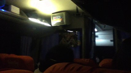 como niños buenos regresando del baño jejej *.* 9 en si no había baño