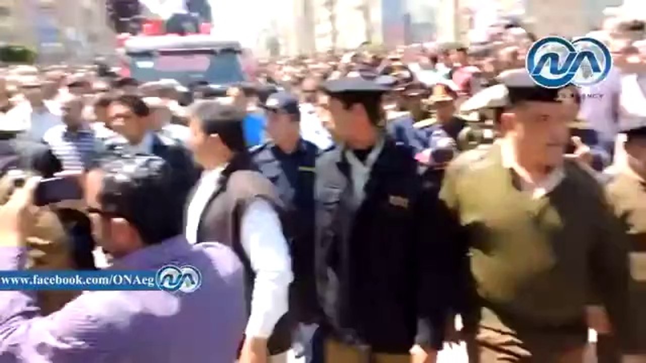 تشييع جثمان الشهيد النقيب أشرف القزاز في جنازة عسكرية بكفر الشيخ