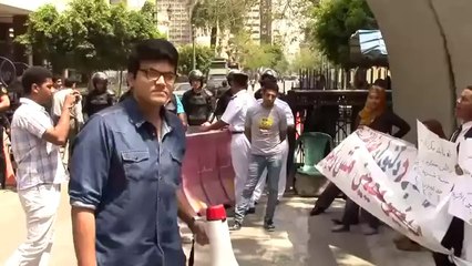 "حَملة الماجستير" : قرار التعيين أسهل من وقف عرض فيلم "حلاوة روح"